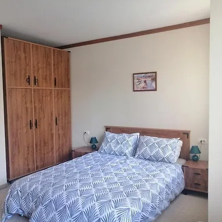 Cozy 1 Bedroom Self-catering Fully Equipped Flat In St Ivan Rilski With Free Services Bansko