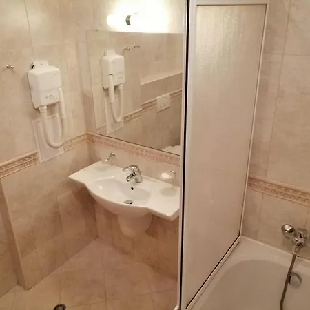 Apartment Cozy 1 Bedroom Self-catering Fully Equipped Flat In St Ivan Rilski With Free Services *