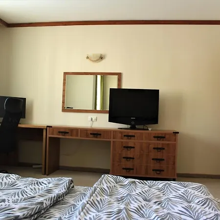 Cozy 1 Bedroom Self-catering Fully Equipped Flat In St Ivan Rilski With Free Services Apartment Bansko