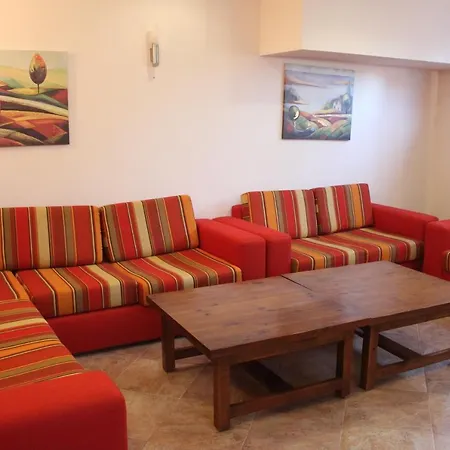 Cozy 1 Bedroom Self-catering Fully Equipped Flat In St Ivan Rilski With Free Services Bansko