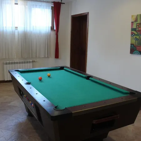 Apartment Cozy 1 Bedroom Self-catering Fully Equipped Flat In St Ivan Rilski With Free Services
