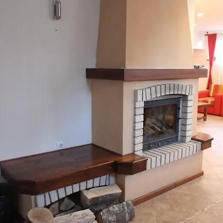 Apartment Cozy 1 Bedroom Self-catering Fully Equipped Flat In St Ivan Rilski With Free Services Bansko