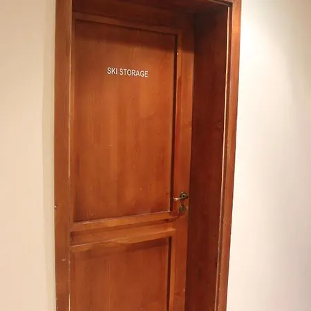 Apartment Cozy 1 Bedroom Self-catering Fully Equipped Flat In St Ivan Rilski With Free Services